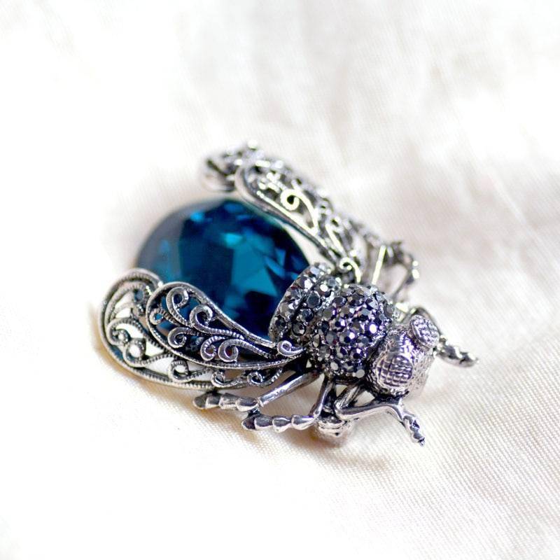 Crystal Insect Brooch Color : Blue|Red|Purple 